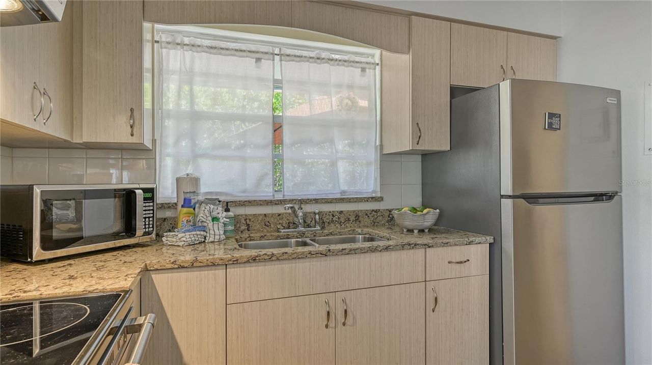 107 Pine Avenue, Anna Maria, FL 34216 Photo