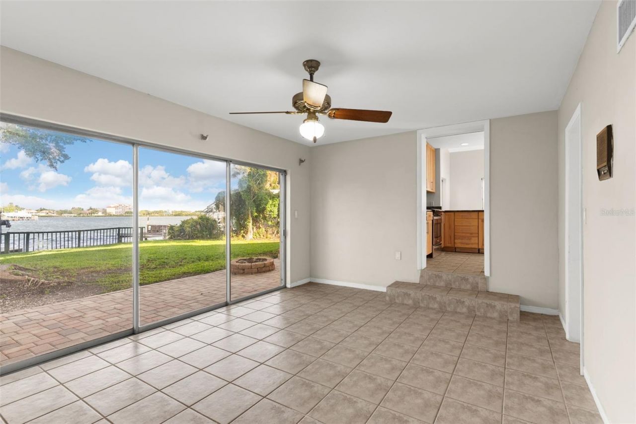 7887 9th Avenue S, Saint Petersburg, FL 33707 Photo