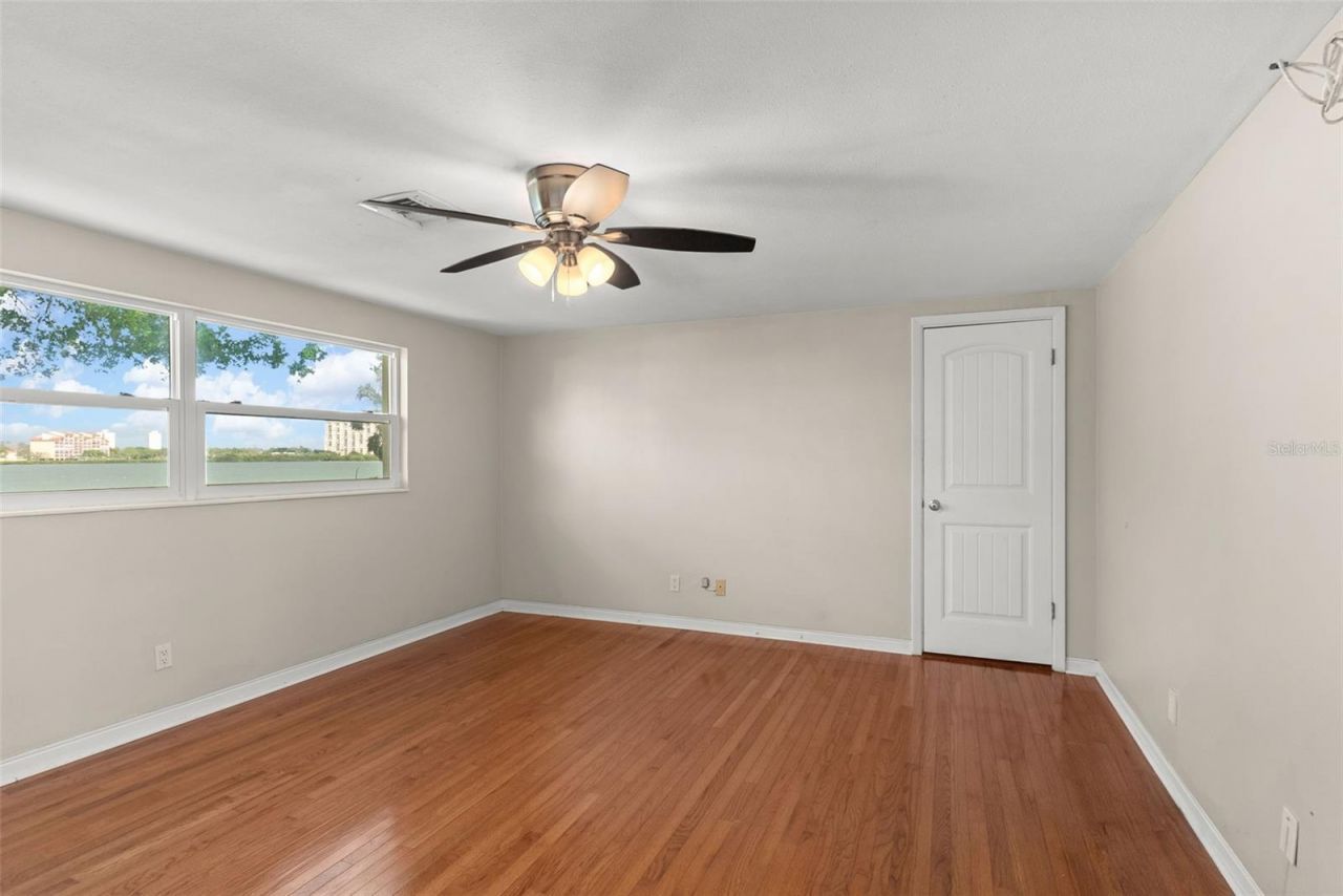 7887 9th Avenue S, Saint Petersburg, FL 33707 Photo