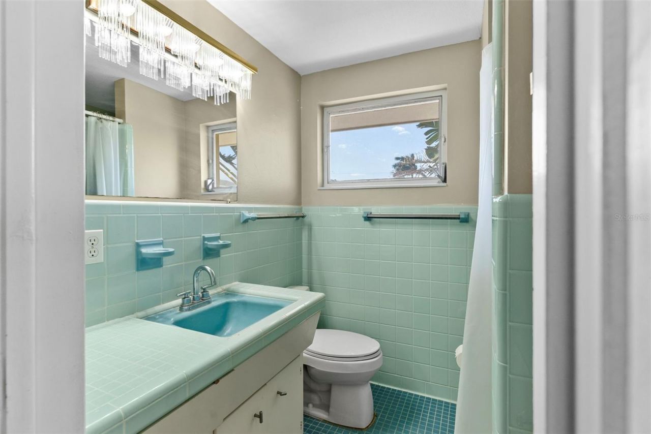 7887 9th Avenue S, Saint Petersburg, FL 33707 Photo