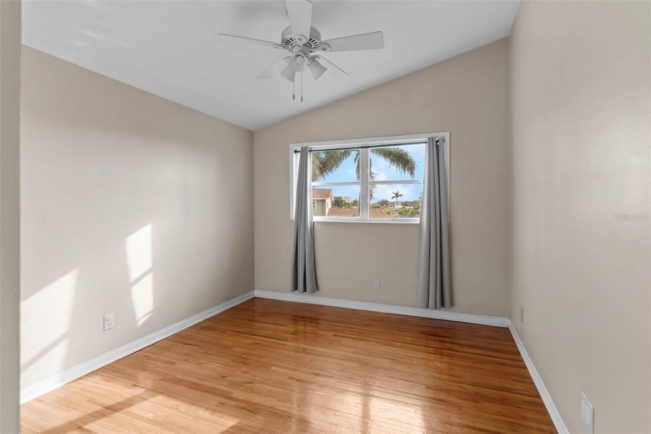 7887 9th Avenue S, Saint Petersburg, FL 33707 Photo