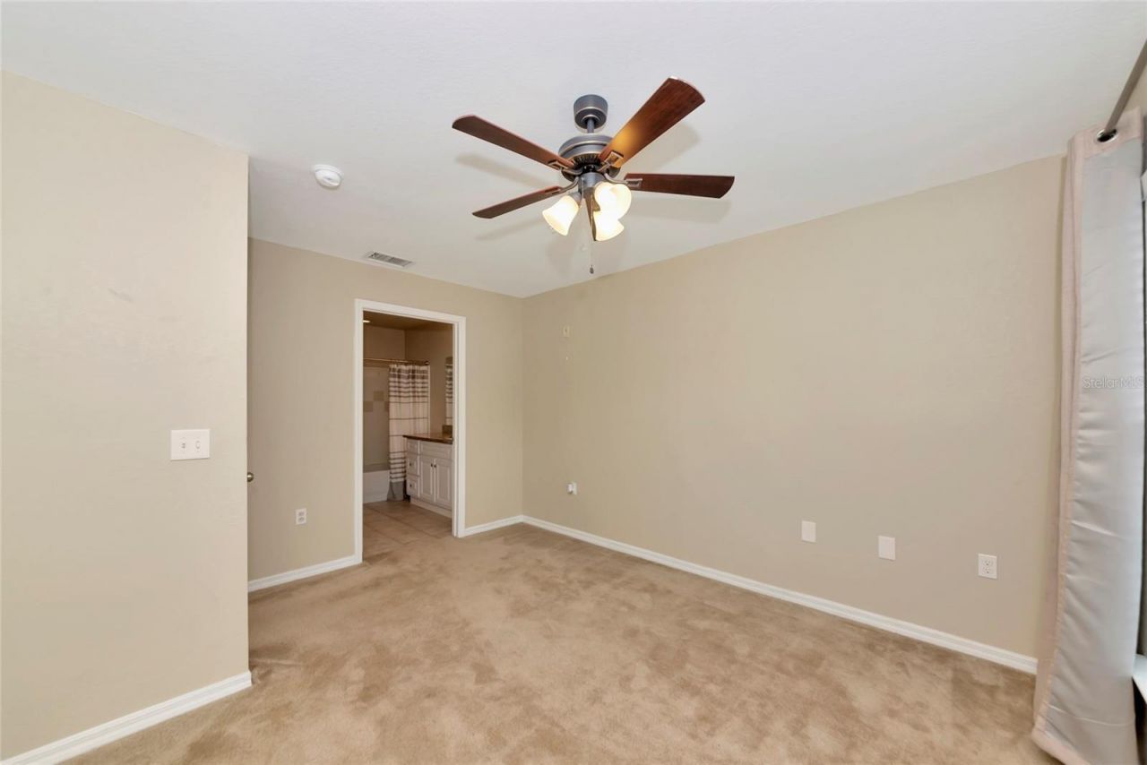 5560 Rosehill Road, Unit 201, Sarasota, FL 34233 Photo
