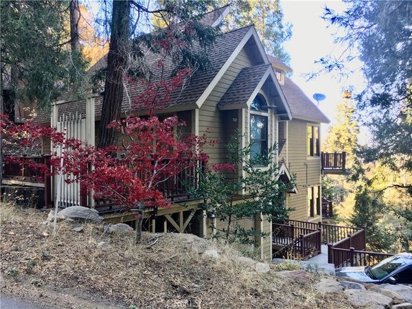 24782 Altdorf, Crestline, CA 92325