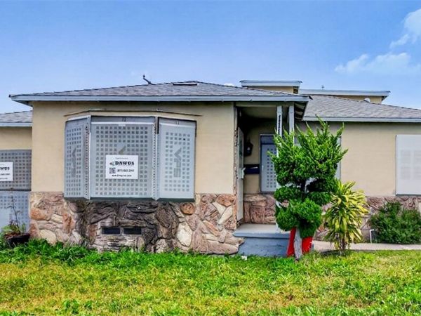 1118 S Exmoor, Compton, CA 90220