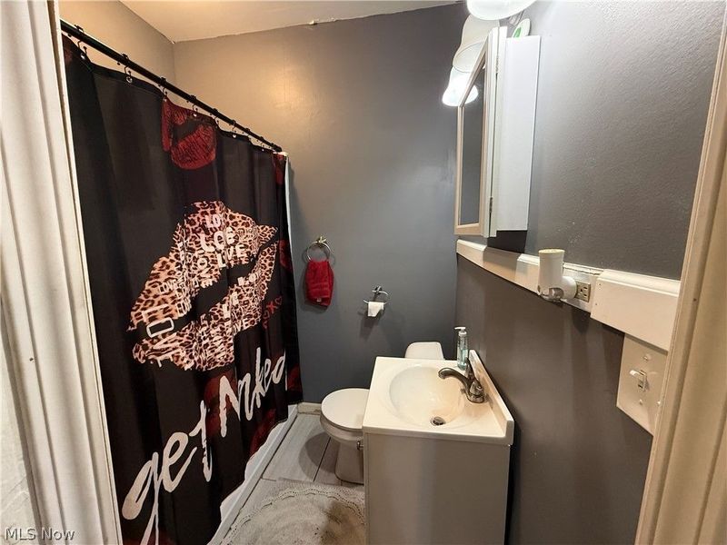 140 School Street, Elyria, OH 44035 Photo 12