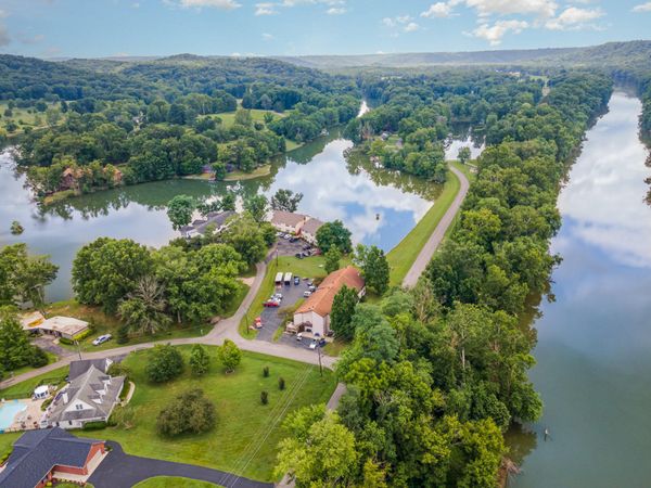 905 Inverness Road, Unit 1, Perry Park, KY 40363