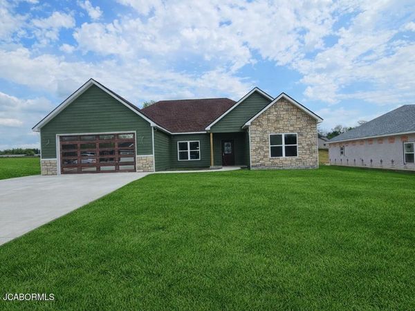 10872 COUNTRY AIRE MEADOWS COURT, Holts Summit, MO 65043
