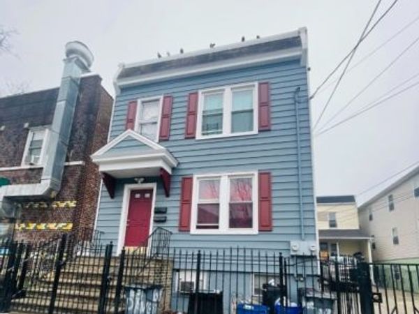 66 Davenport Ave, Newark, NJ 07107