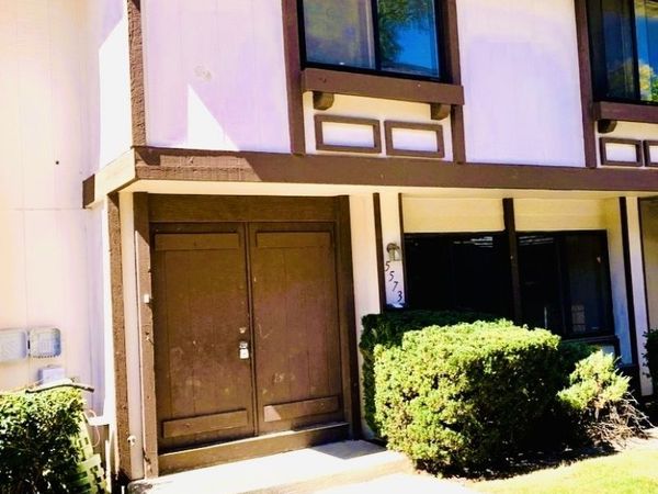 5573 Court F, Hanover Park, IL 60133