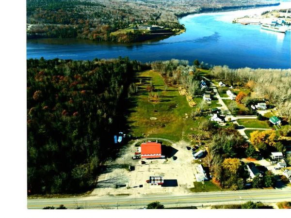 87 U.S. Highway 1, Verona Island, ME 04416