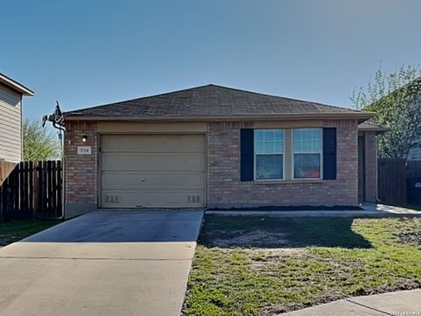 2726 Candleridge, San Antonio, TX 78244