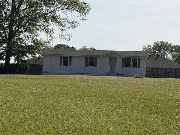 315 vise Ln, Cabool, AR 72023