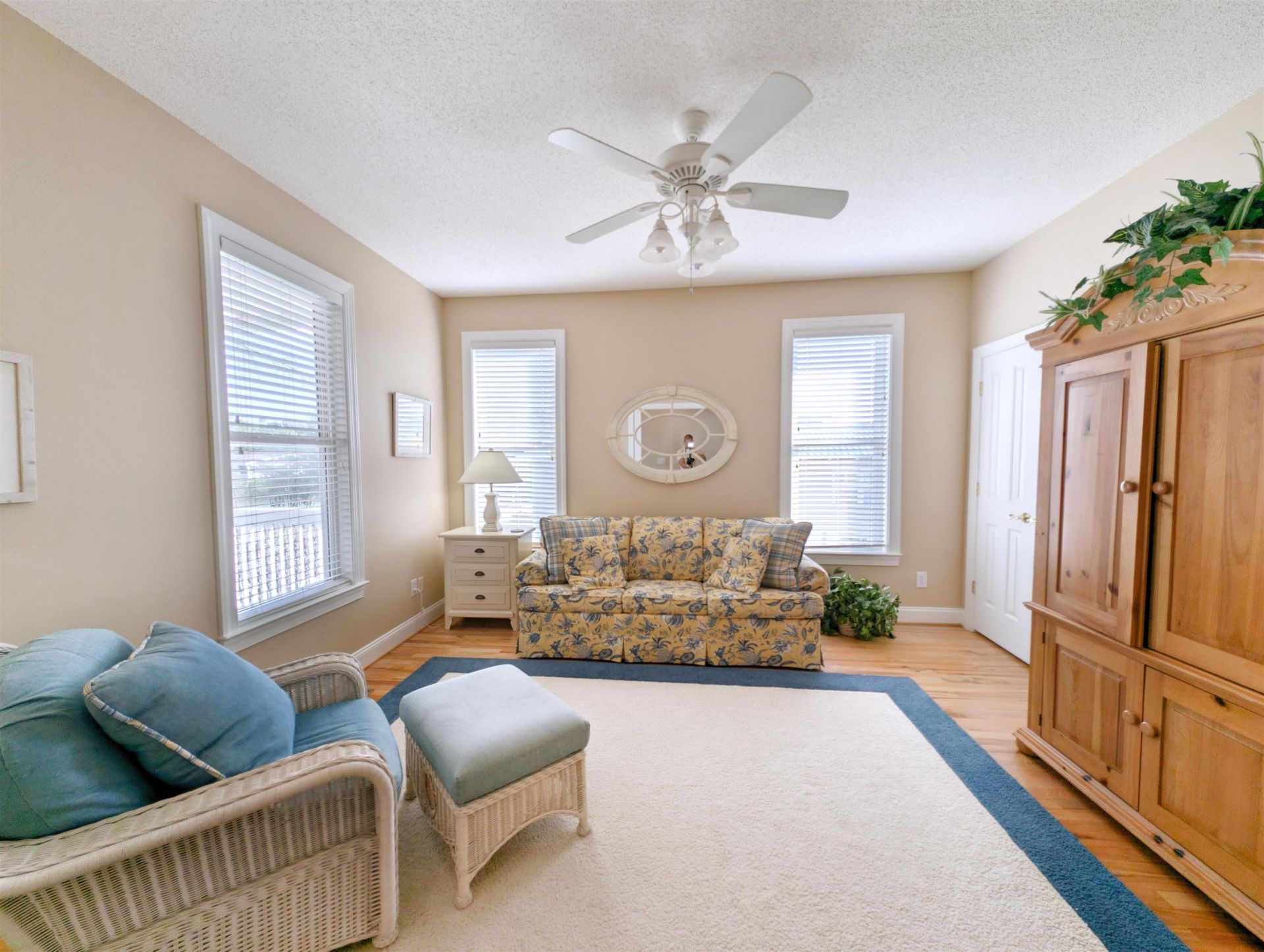 758 Parker Dr. Photo 33