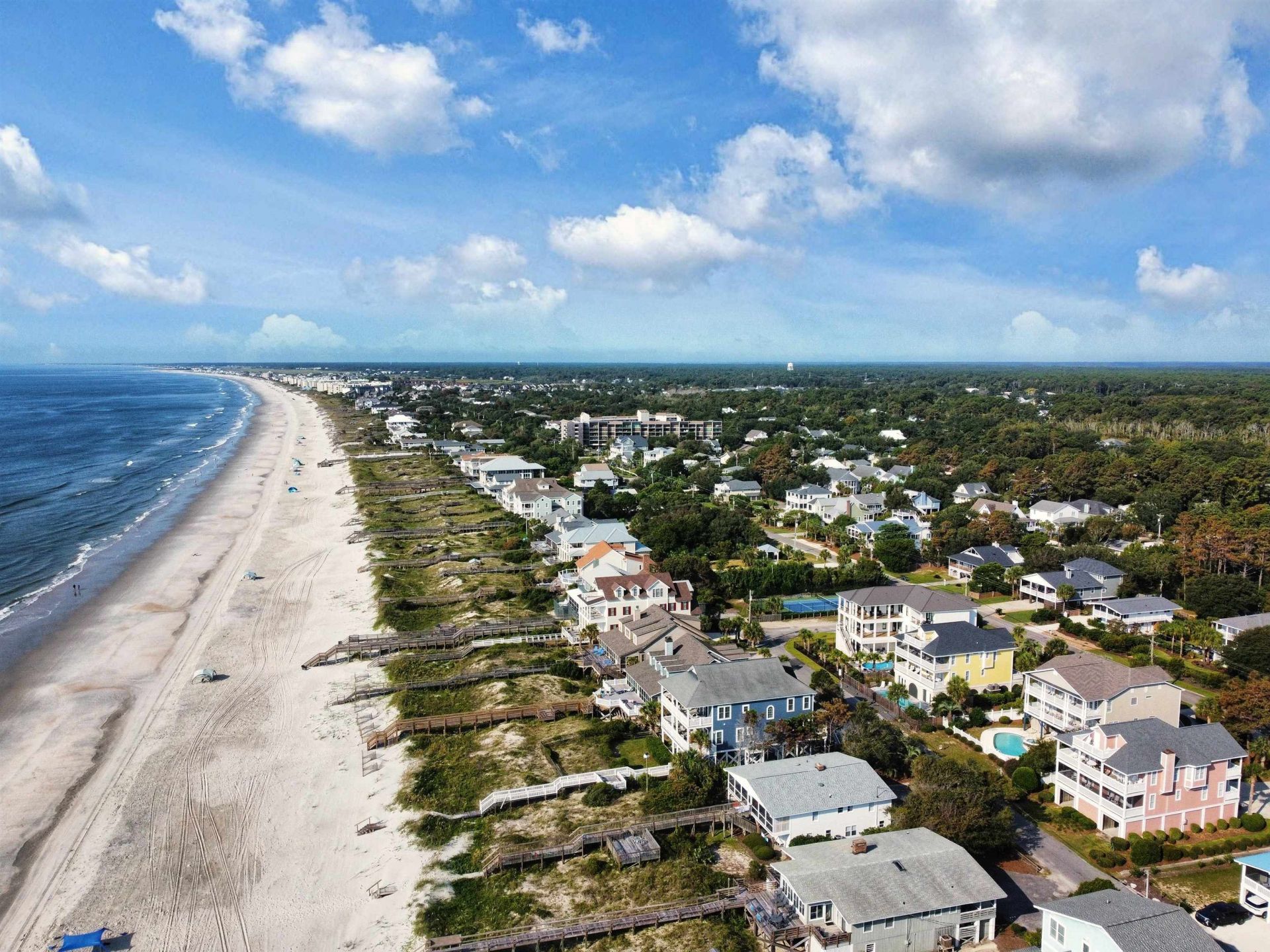 758 Parker Dr. Photo 4