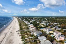 758 Parker Dr. photo 4