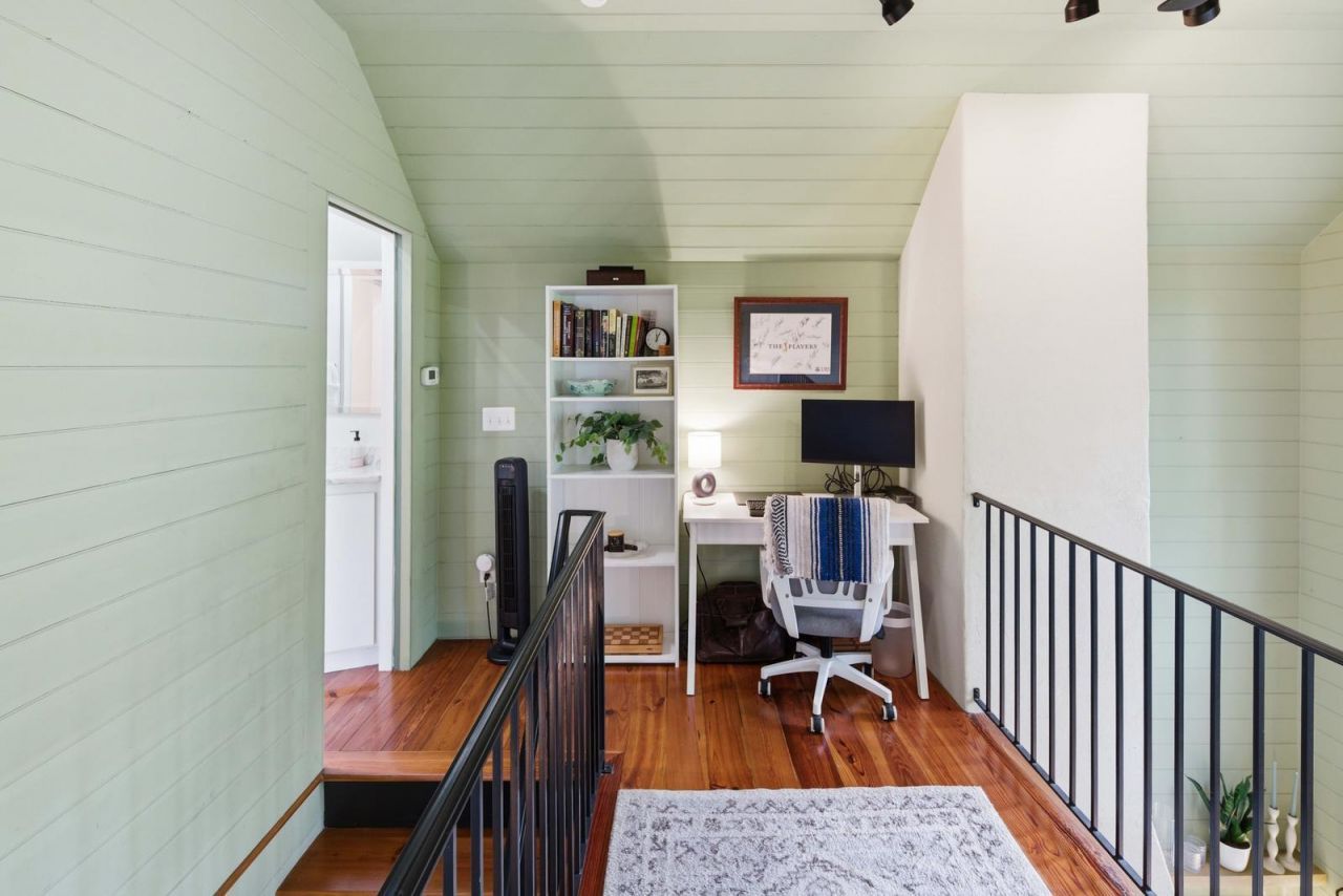 26 Catfiddle Street Photo 33