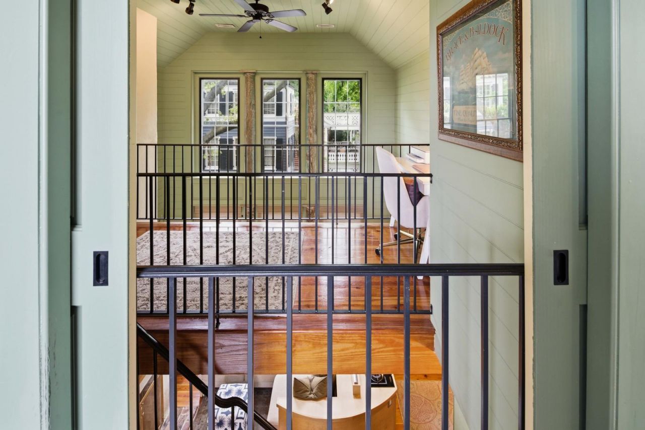 26 Catfiddle Street Photo 39