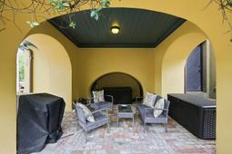 26 Catfiddle Street photo 4