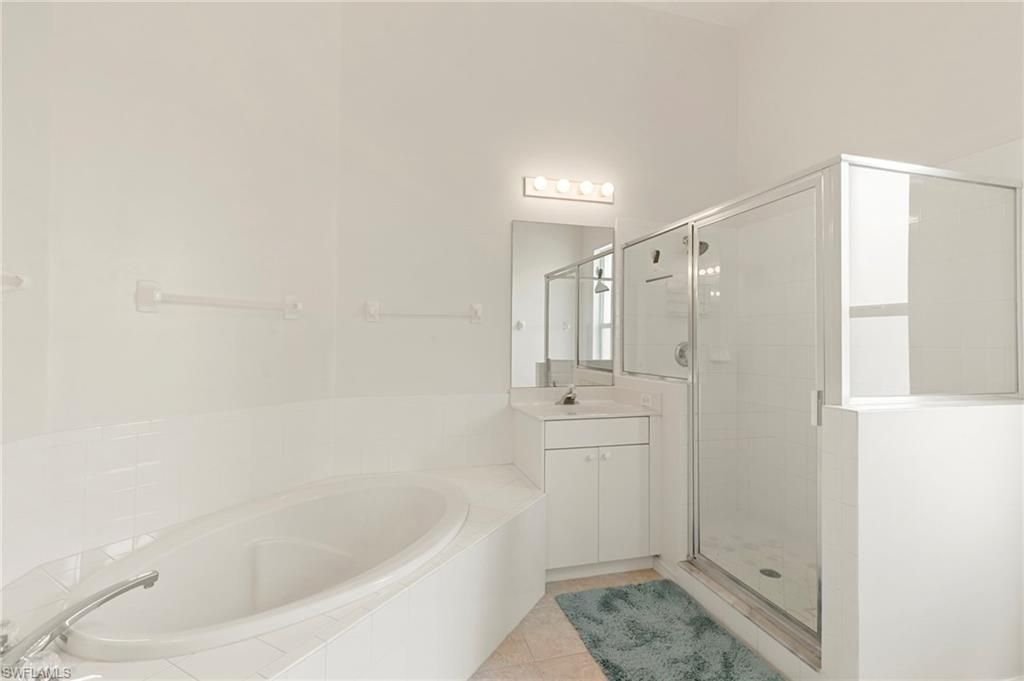 285 Cays Dr, Unit 2306, Naples, FL 34114 Photo
