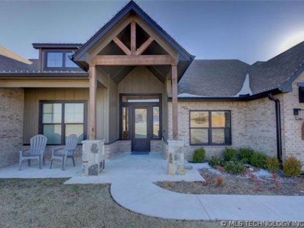 1820 E 45th Place , Sand Springs, OK 74063