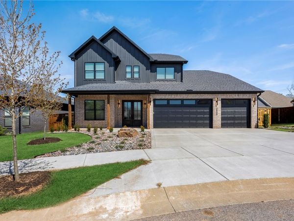 3500 Radiance Avenue , Bentonville, AR 72713