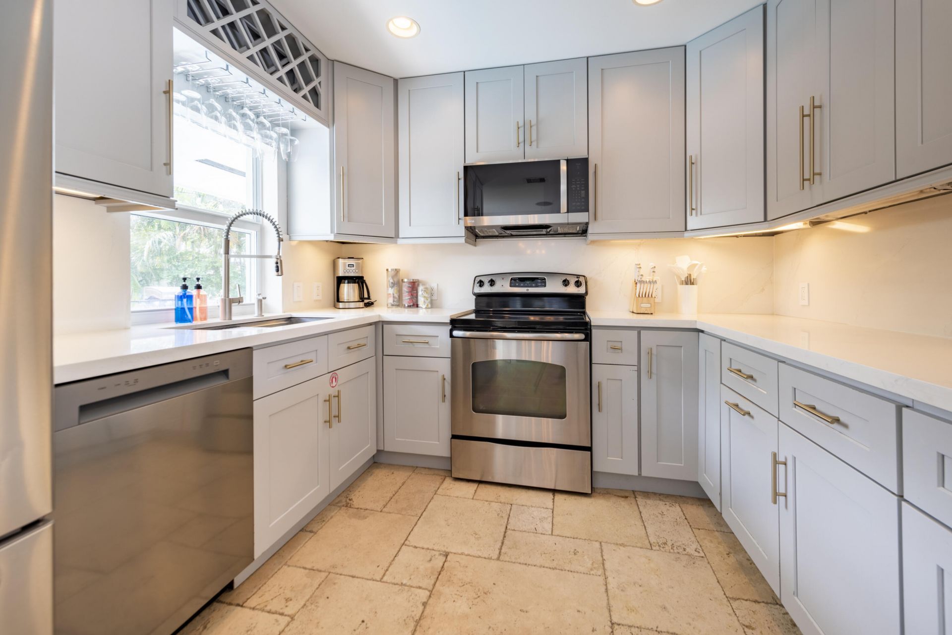 5930 NE 21st Lane, Fort Lauderdale, FL 33308 Photo