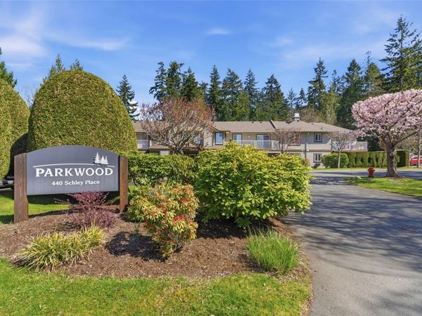 440 Schley Pl , Unit 203, Qualicum Beach, BC V9K 2M5