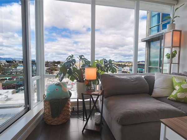 160 Wilson St , Unit 1001, Victoria, BC V9Z 3P9