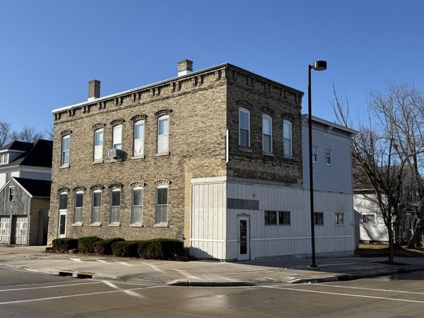 1201 Michigan Ave, Unit 1203, Sheboygan, WI 53081