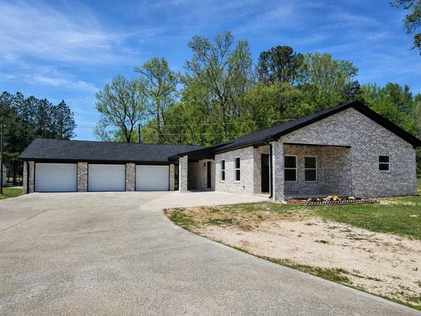 19875 Hwy 43, Russellville, AL 35654