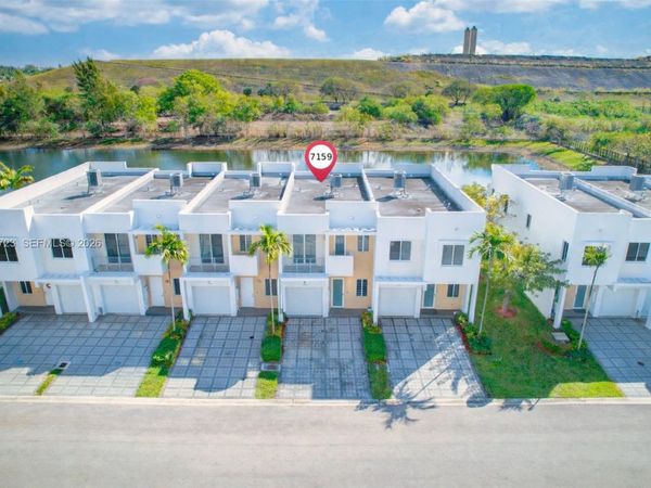 7159 NW 102nd Place, Doral, FL 33178