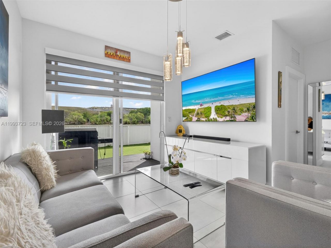 7159 NW 102nd Place, Doral, FL 33178 Photo