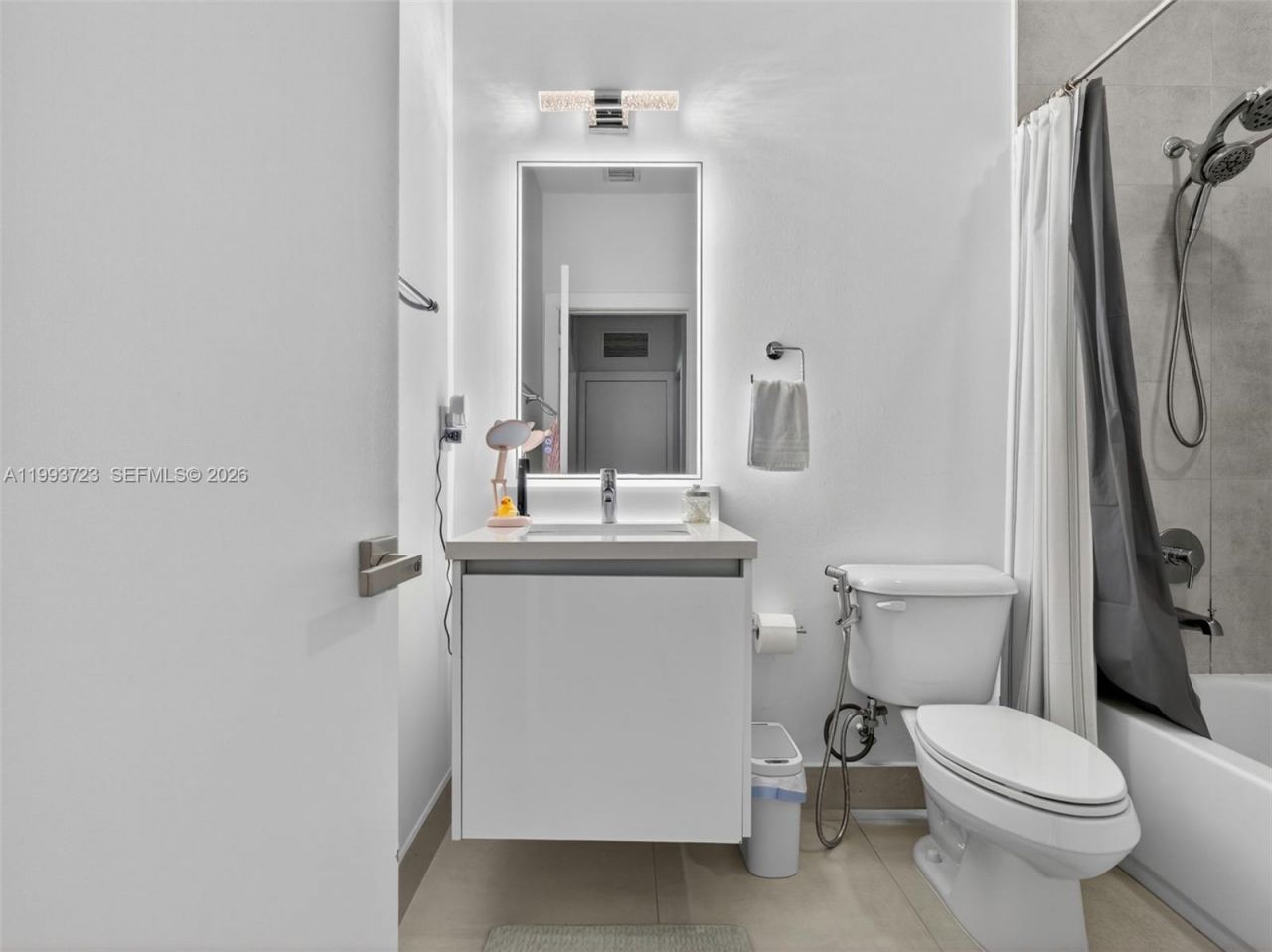7159 NW 102nd Place, Doral, FL 33178 Photo