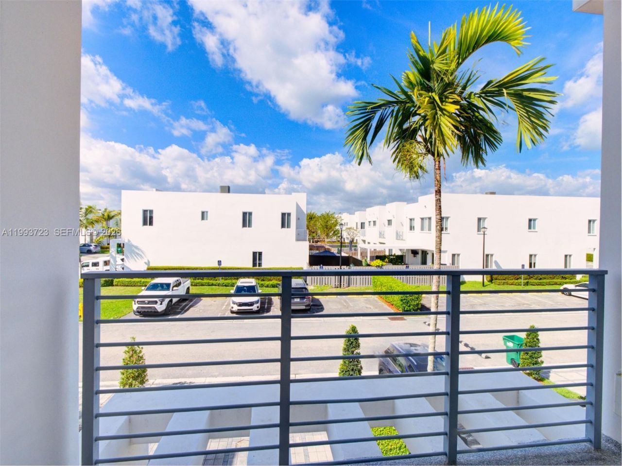 7159 NW 102nd Place, Doral, FL 33178 Photo