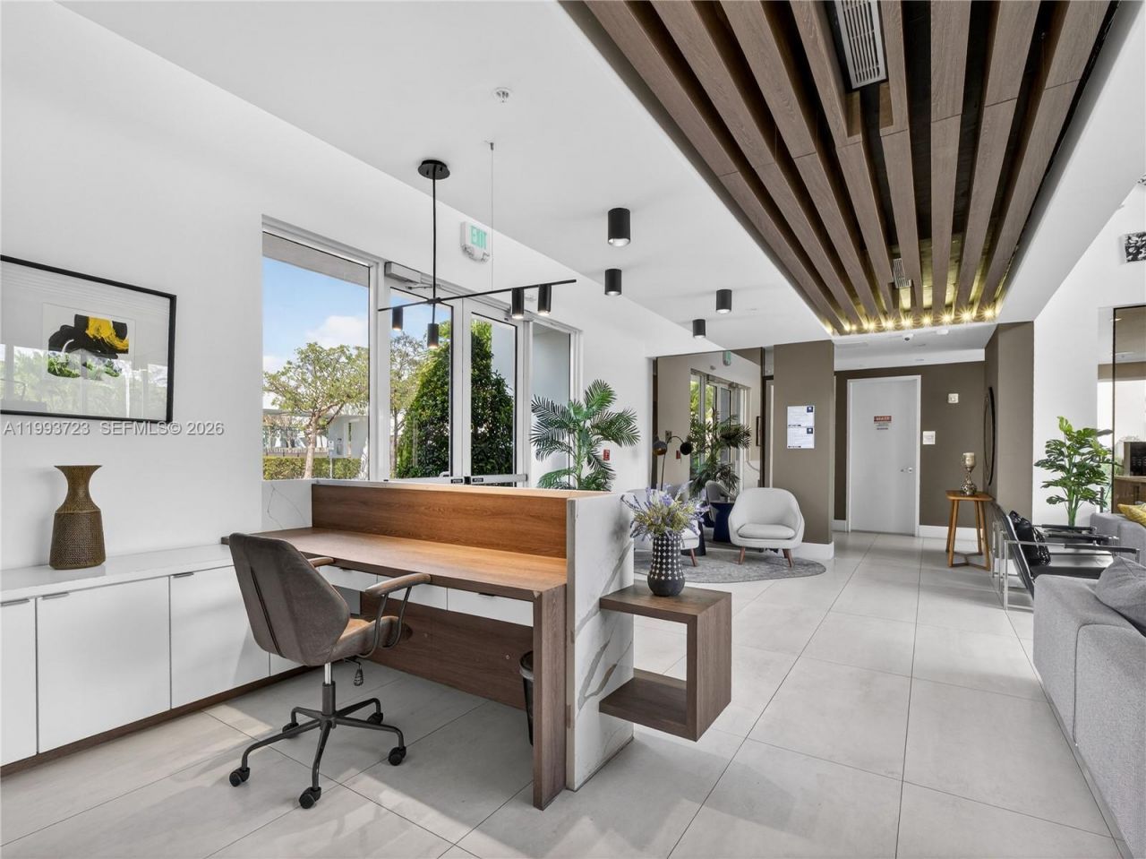 7159 NW 102nd Place, Doral, FL 33178 Photo