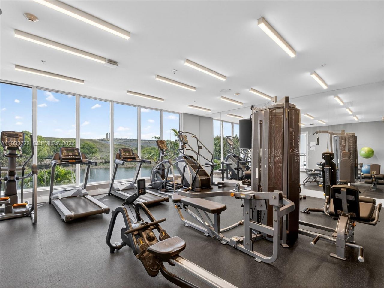 7159 NW 102nd Place, Doral, FL 33178 Photo