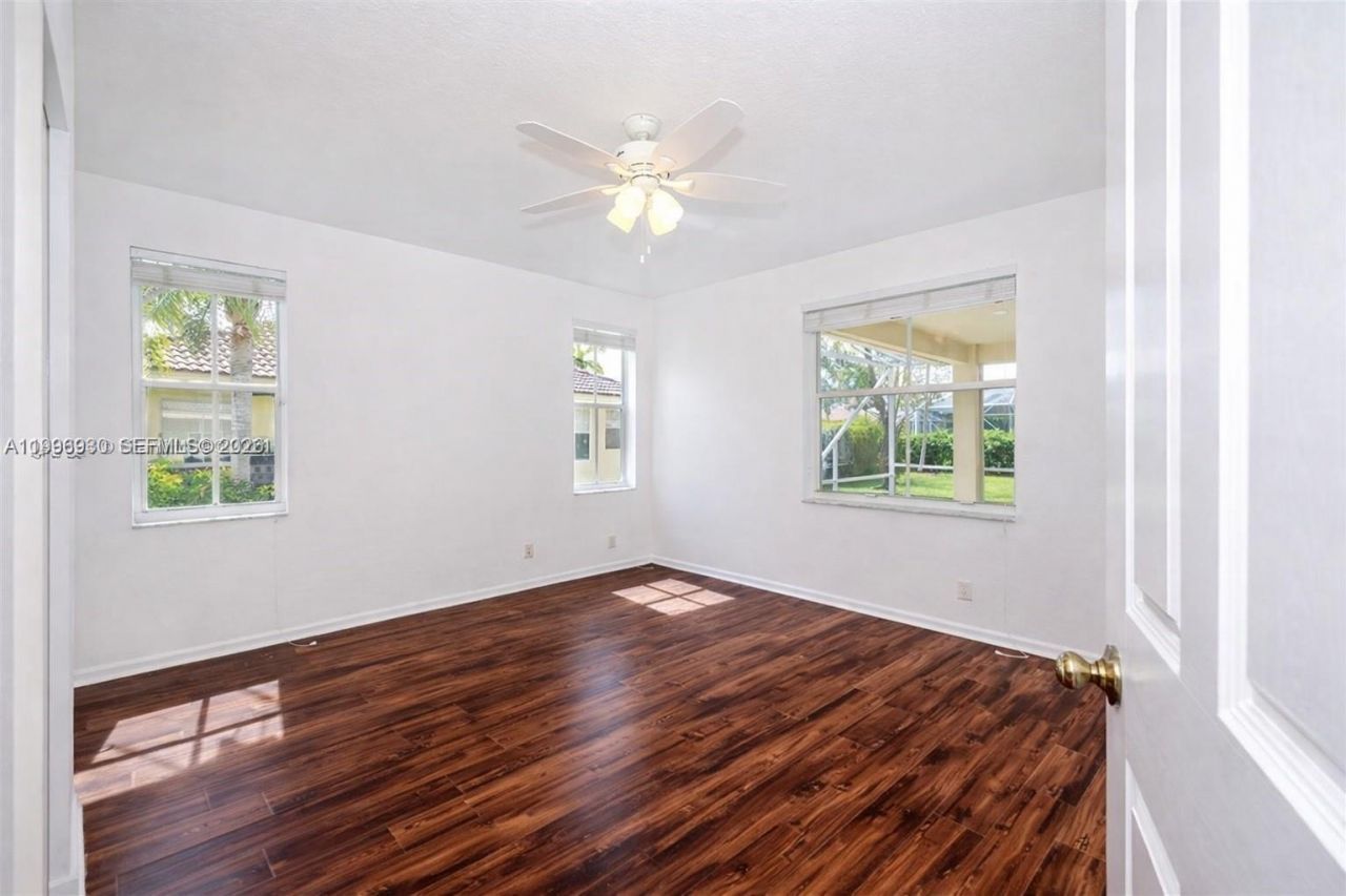 1877 Aspen Ln, Weston, FL 33327 Photo