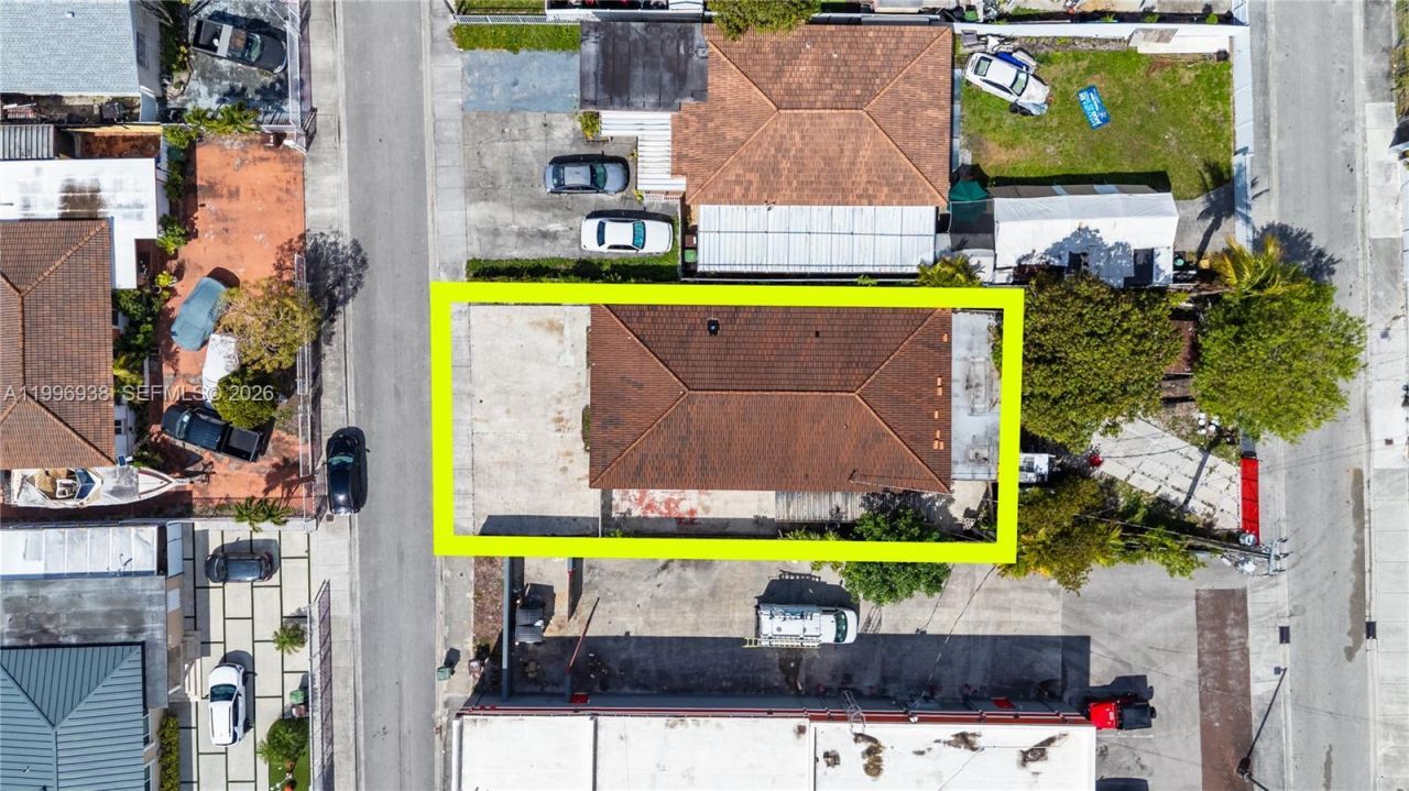 361 E 39th St, Unit 1, Hialeah, FL 33013 Photo