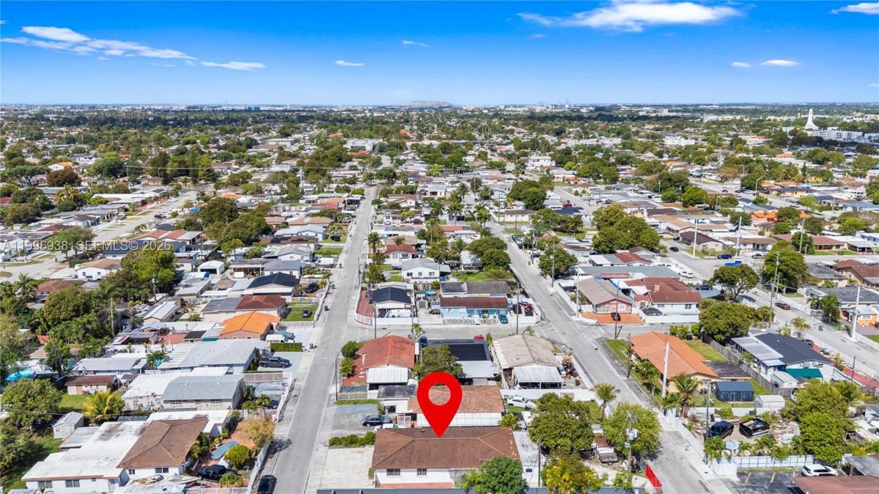 361 E 39th St, Unit 1, Hialeah, FL 33013 Photo