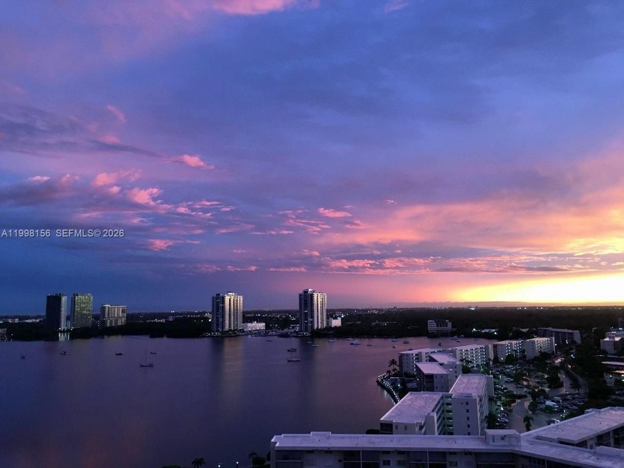 1000 W Island Blvd, Unit 1910, Aventura, FL 33160 Photo