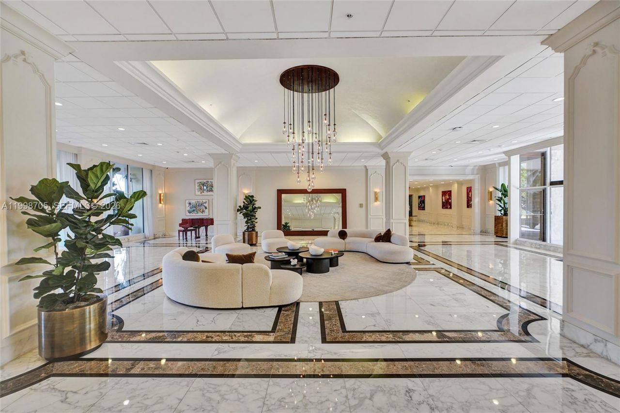 5600 Collins Ave, Unit 5C, Miami Beach, FL 33140 Photo