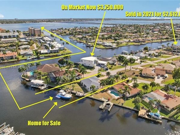 1819 SE 43 St , Cape Coral, FL 33904