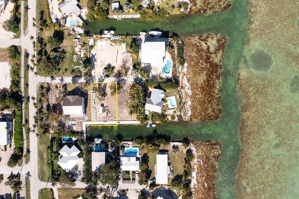 17220 Angelfish Lane, Sugarloaf, FL 33042 Photo