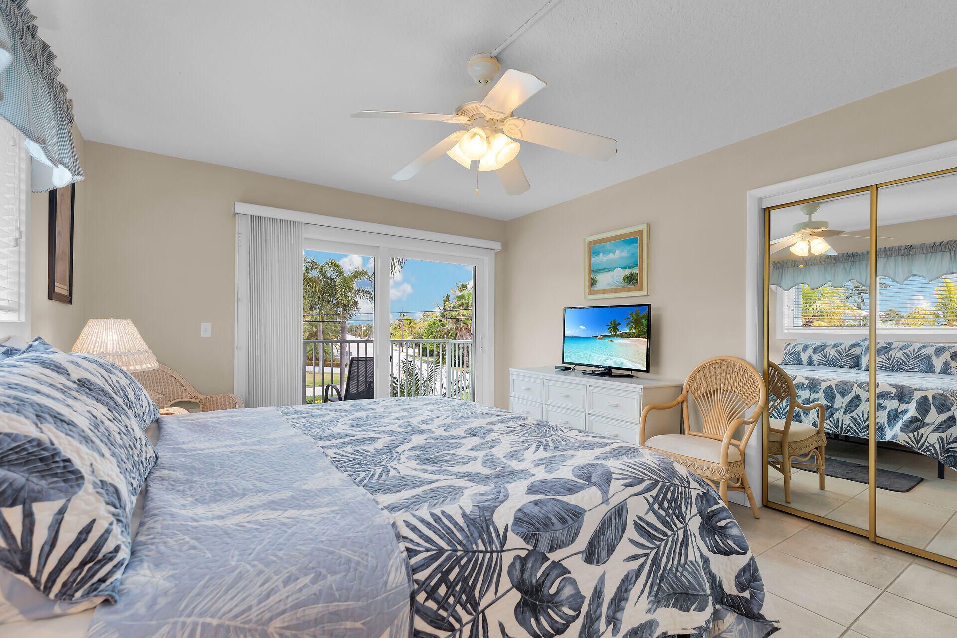 1101 W Ocean Drive, Unit 32, Key Colony, FL 33051 Photo