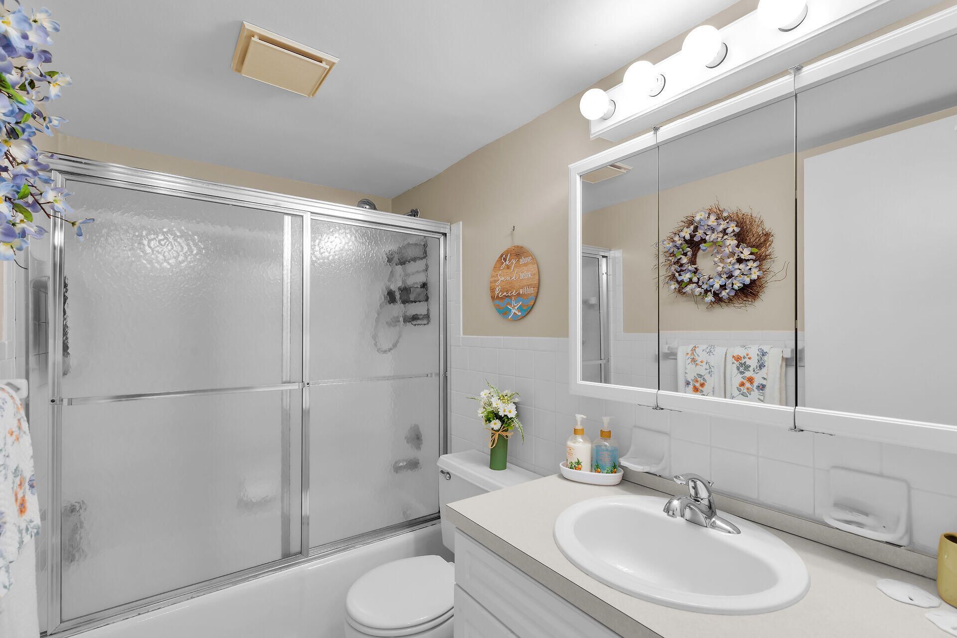 1101 W Ocean Drive, Unit 32, Key Colony, FL 33051 Photo