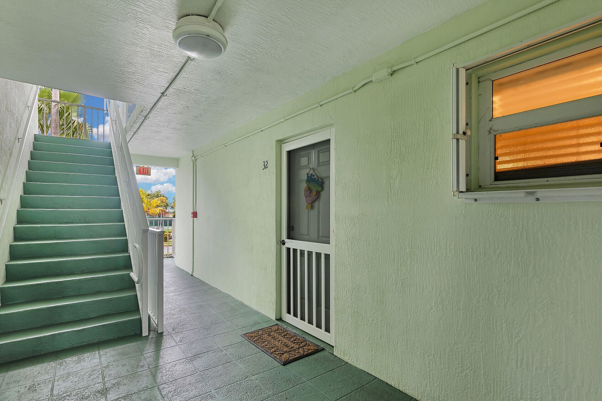 1101 W Ocean Drive, Unit 32, Key Colony, FL 33051 Photo