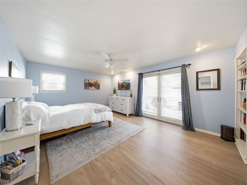 23904 Lake Road, Bay Village, OH 44140 Photo 19