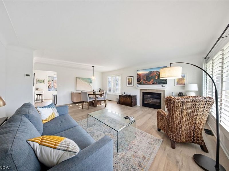 23904 Lake Road, Bay Village, OH 44140 Photo 2