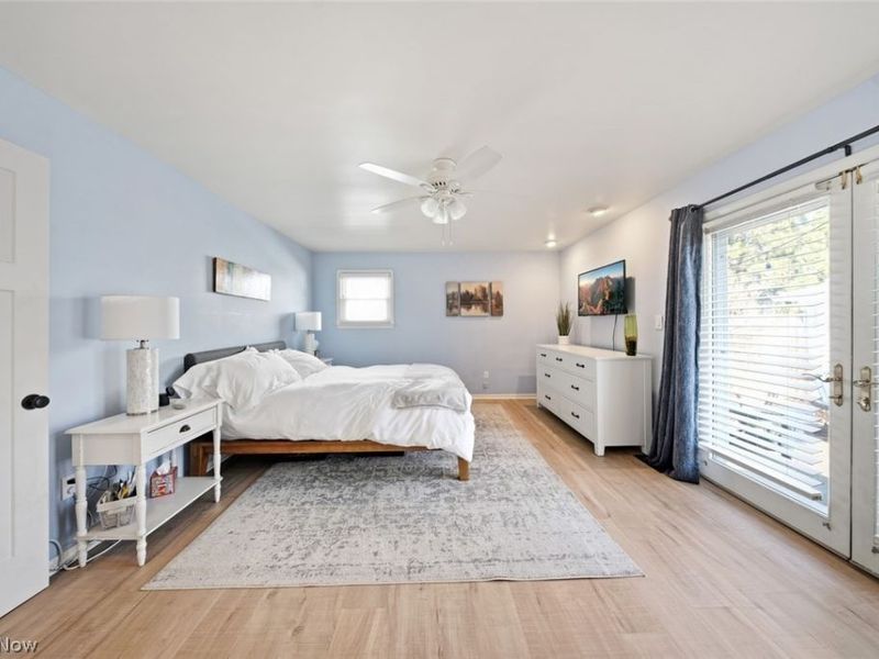 23904 Lake Road, Bay Village, OH 44140 Photo 20