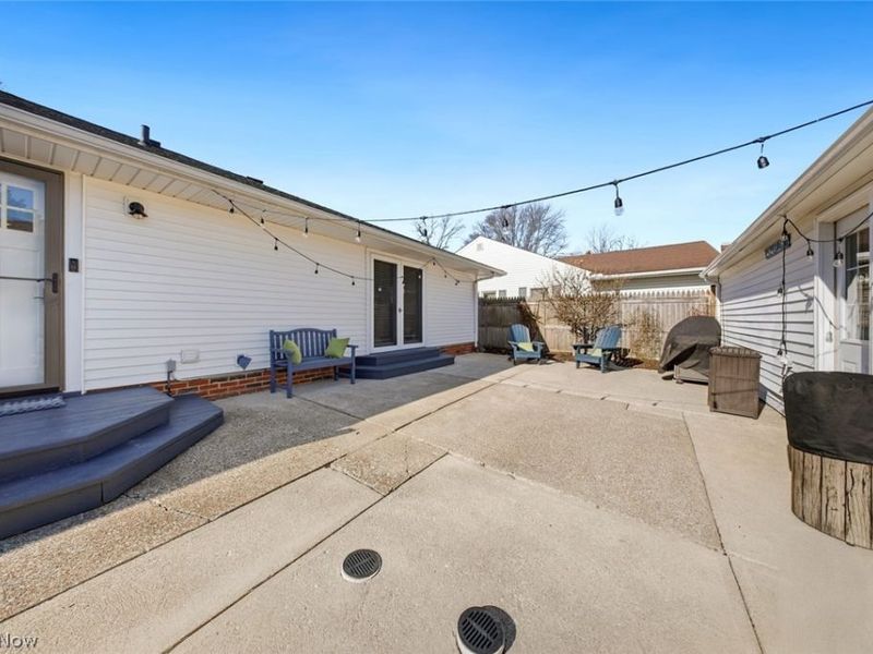 23904 Lake Road, Bay Village, OH 44140 Photo 35